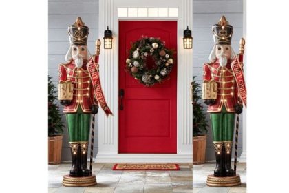 Life size christmas decor