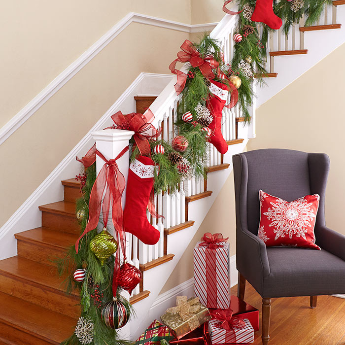 Christmas decor for stairs