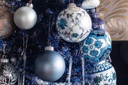 Blue christmas tree decor ideas